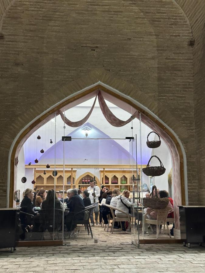 Feruzkhan Hotel - Madrassah Mohammed Rakhim Khan 1871 Khiva Esterno foto